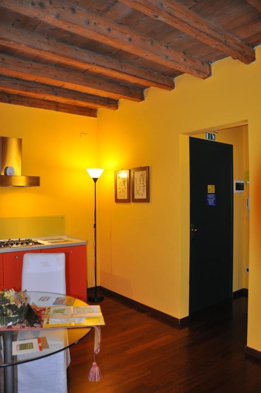 Piazza Nova Guest House Ferrara Habitación foto