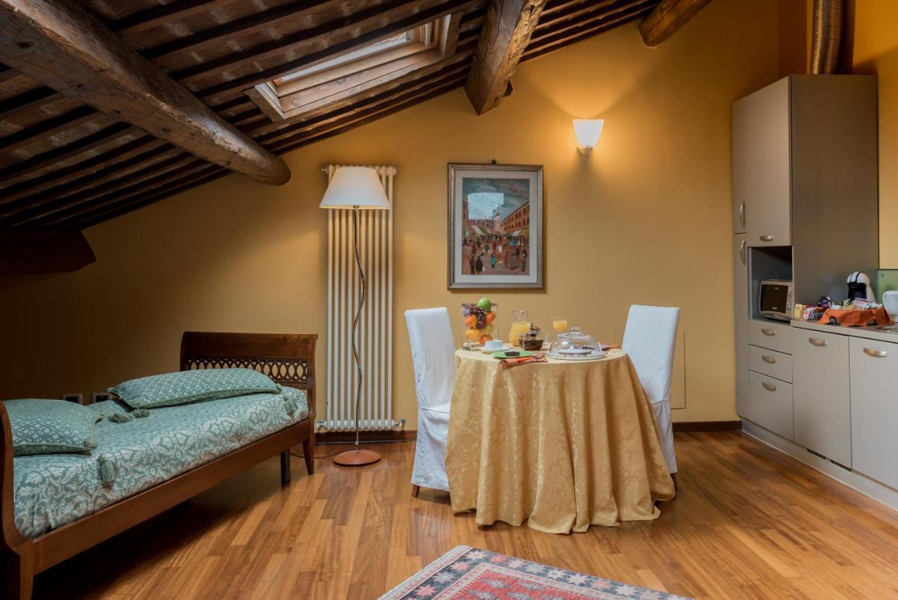 Piazza Nova Guest House Ferrara Exterior foto